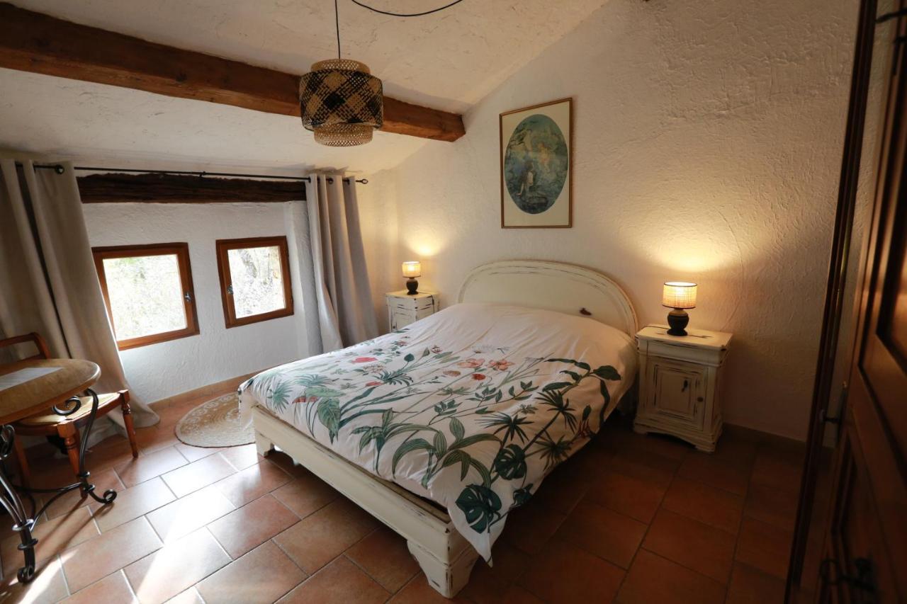 Le Priolat Des Anges Aux Portes Des Gorges Du Verdon Trigance Zewnętrze zdjęcie