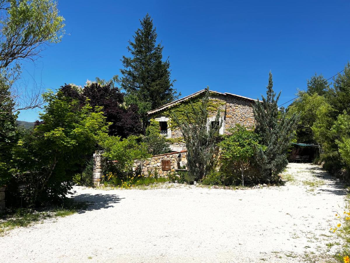 Le Priolat Des Anges Aux Portes Des Gorges Du Verdon Trigance Zewnętrze zdjęcie